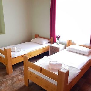 Budget Kamer met een King Size Bed